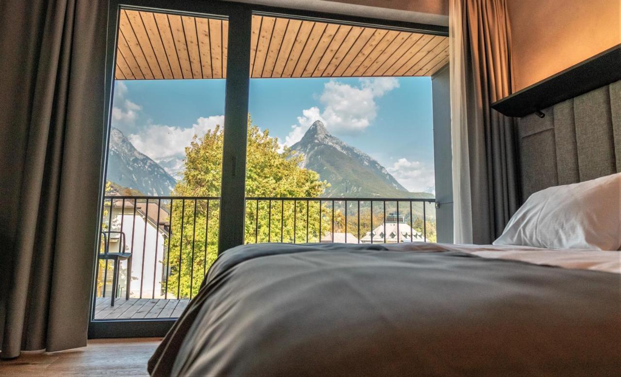 Hotel Soca Bovec Bagian luar foto