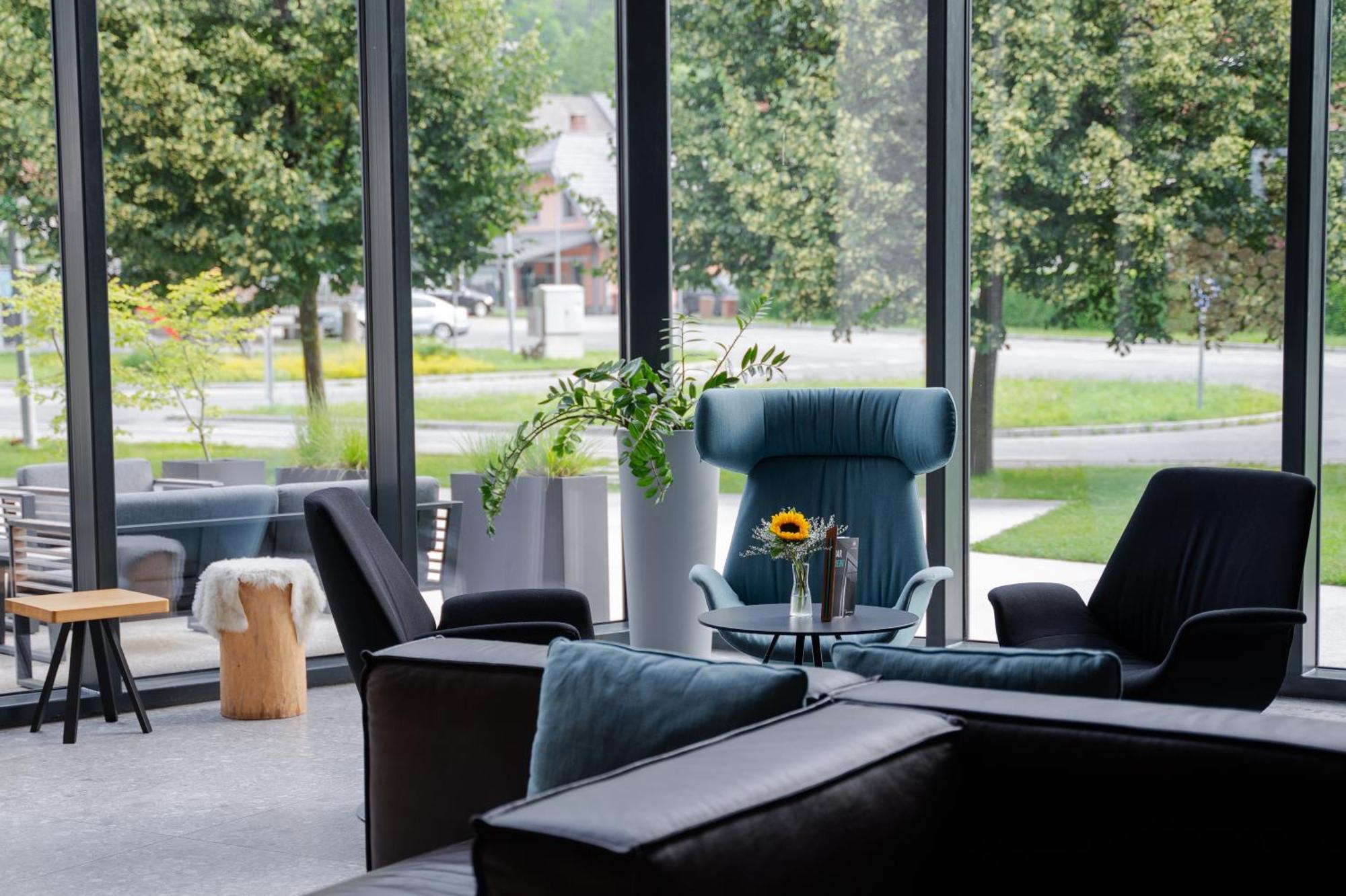 Hotel Soca Bovec Bagian luar foto